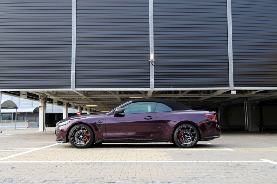 BMW M4 Competition M xDrive Cabrio