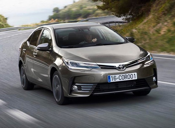 Toyota Corolla po liftingu - poprawiony bestseller