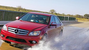 Test opon letnich w rozmiarze 225/45 R 17