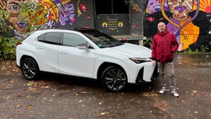 Jeździłem Lexusem UX po kuracji odmładzającej — z kosmetycznymi, ale pożądanymi zmianami