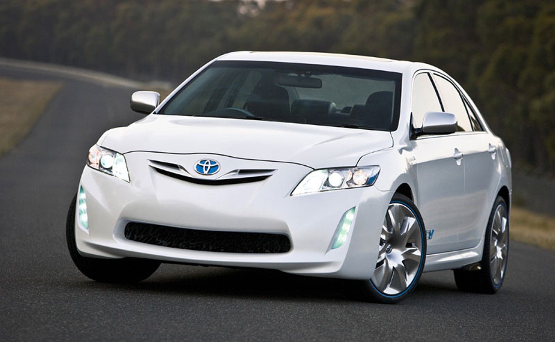 Toyota HC-CV – koncepcyjna hybryda z Australii