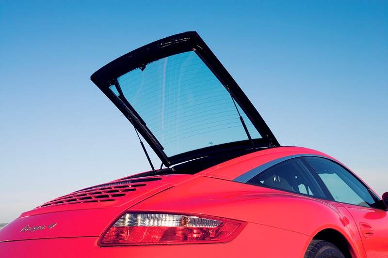 Nowe Porsche 911 Targa: Po raz pierwszy z napędem na cztery koła!