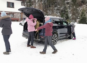 Nowy Renault Espace. Czy jako SUV też spełnia się w rodzinnej roli?