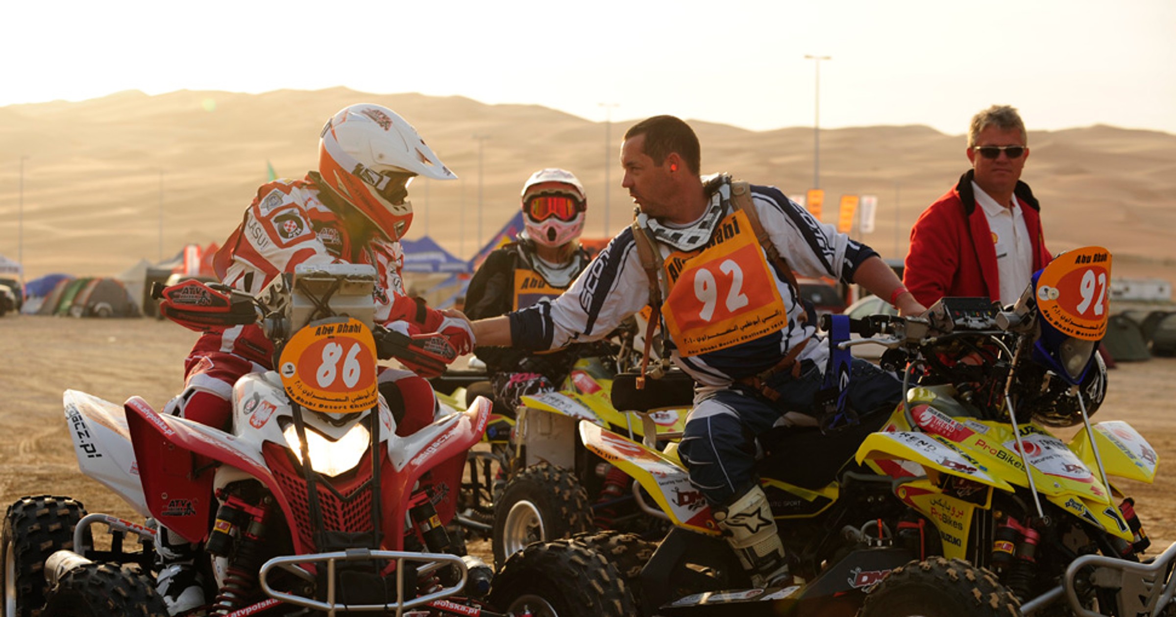 Abu Dhabi Desert Challenge 2010: Sonik z przygodami (3. etap)
