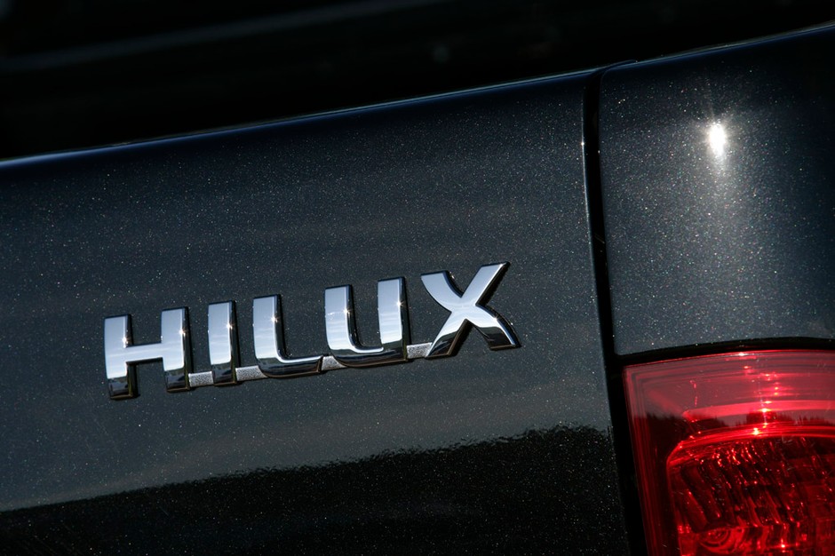 Używana Toyota Hilux: ciężarówka 4x4