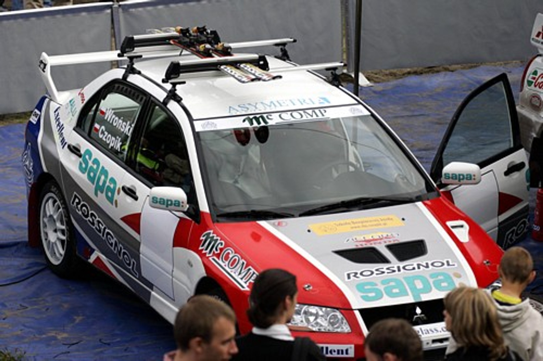 Narciarski oes w środku lata