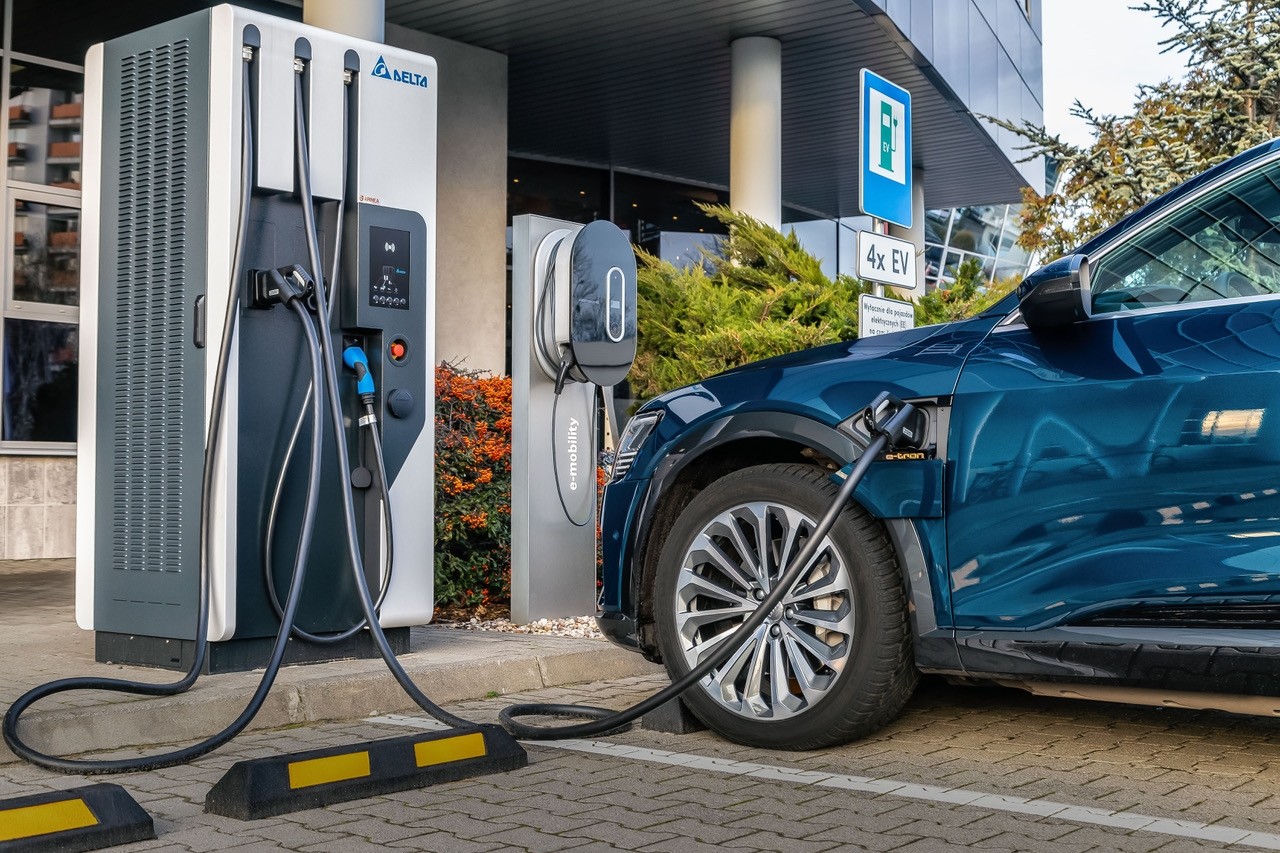 Punkt ładowania samochodów elektrycznych