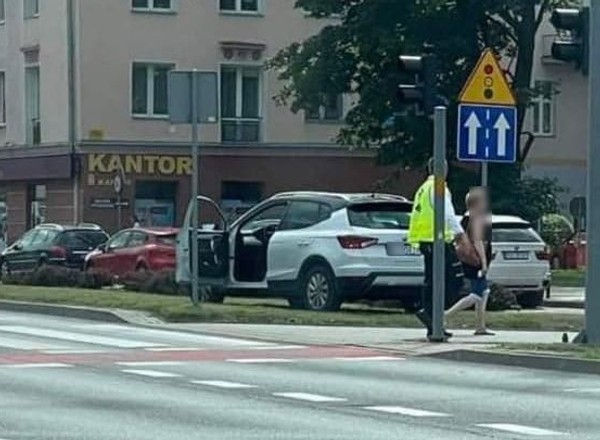 Udawał policjanta i zatrzymywał auta w Elblągu