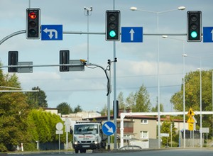 Kierowcy wiedzą, a i tak wpadają. Tu tysiące mandatów wystawiają się same
