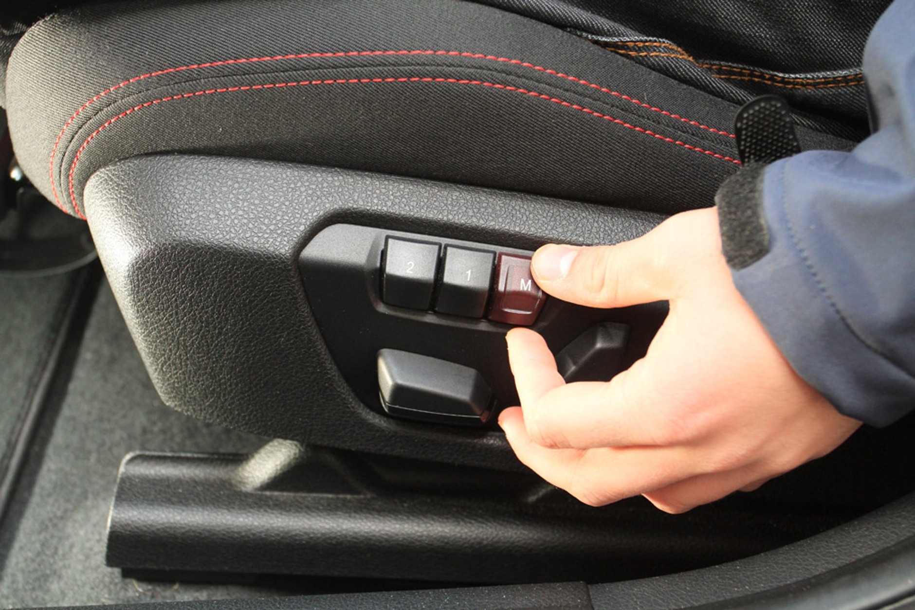 Nowe BMW serii 1 dołączyło do strefy turbo