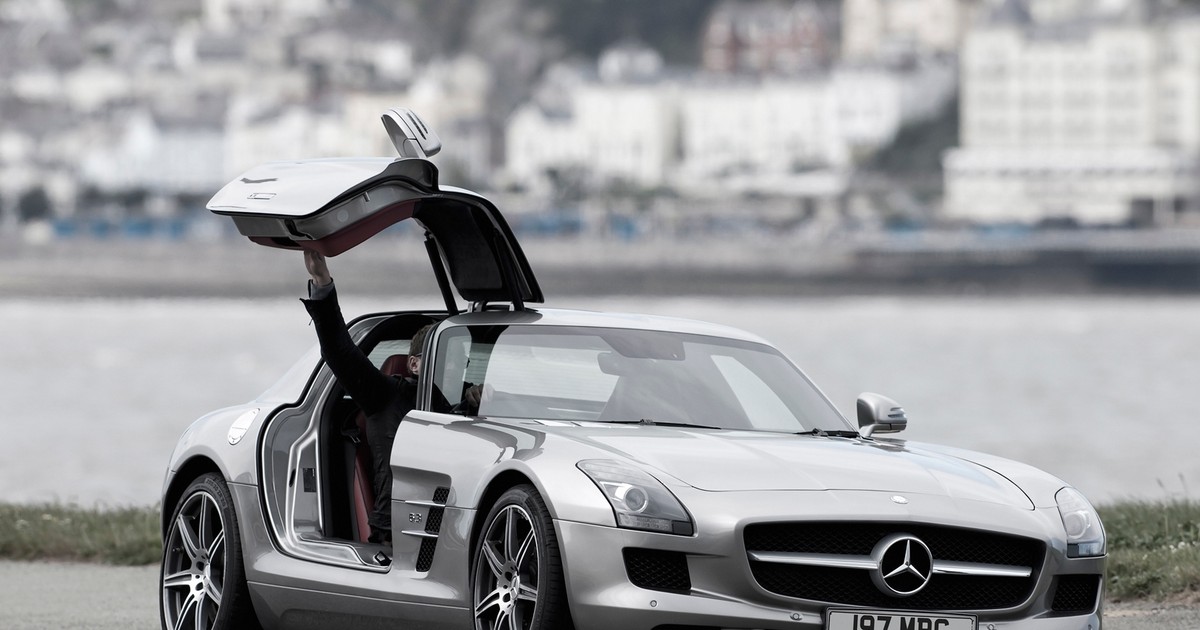 Mercedes SLS AMG