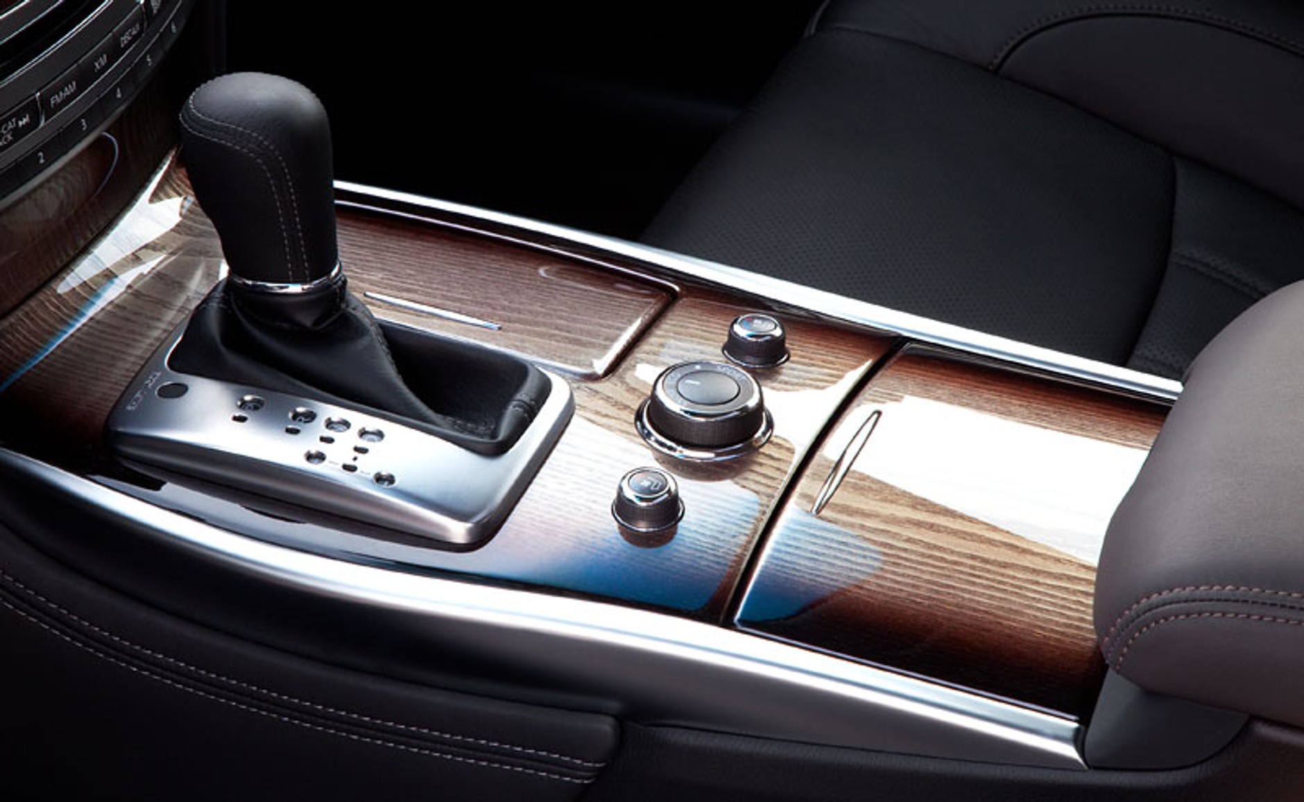 Infiniti M: premiera w USA, ale sprzedaż też w Europie