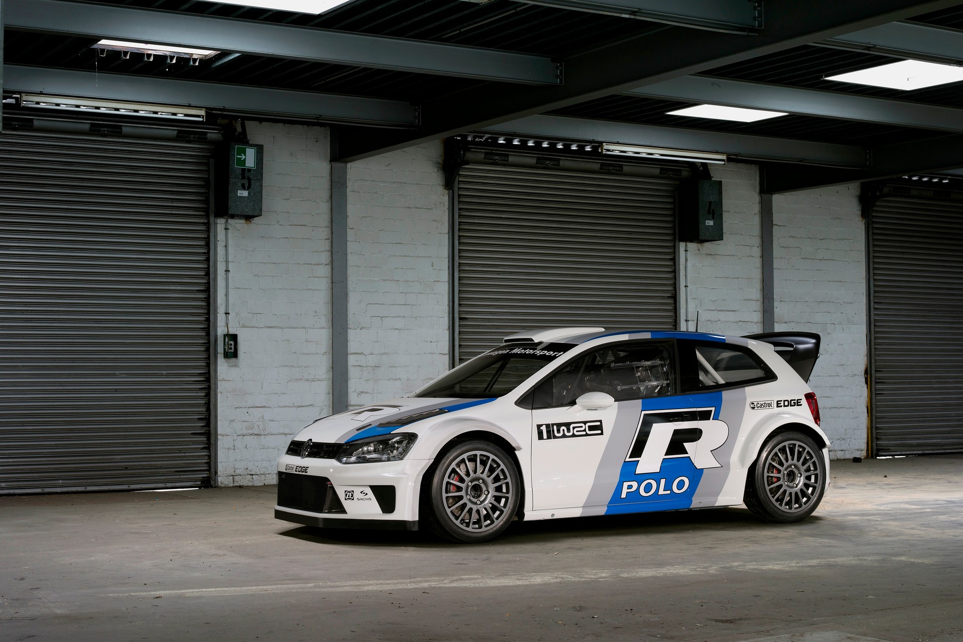 Latvala w VW Polo R WRC