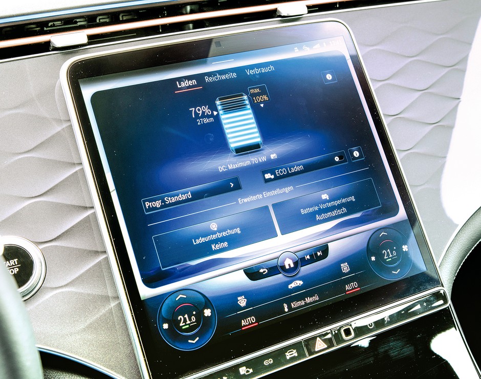Mercedes EQE 350+ (2022)