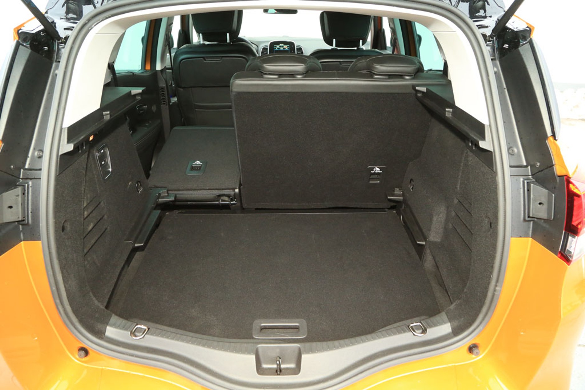 Renault Scenic - modny crossover czy van?