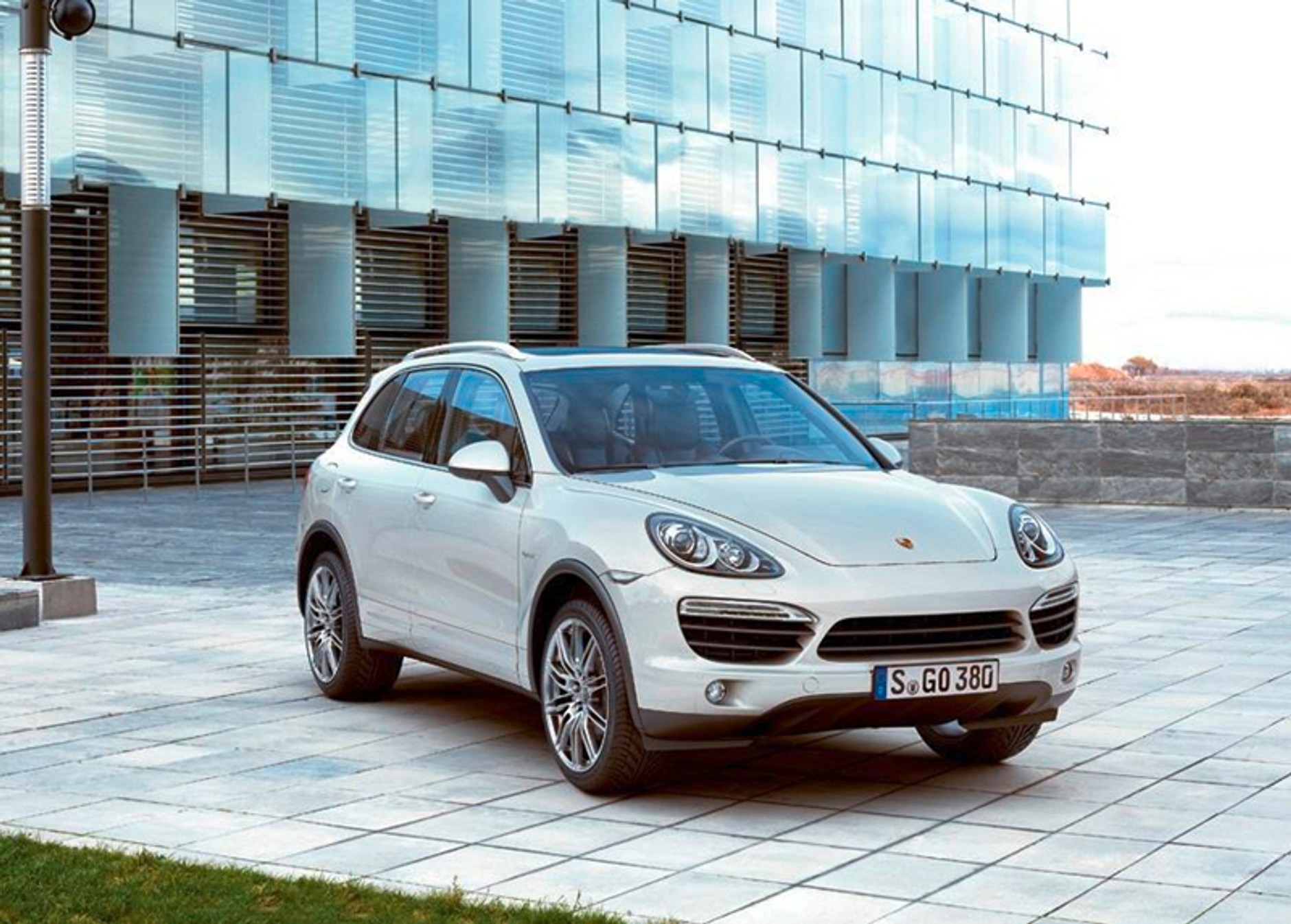Porsche Cayenne – jest go teraz mniej