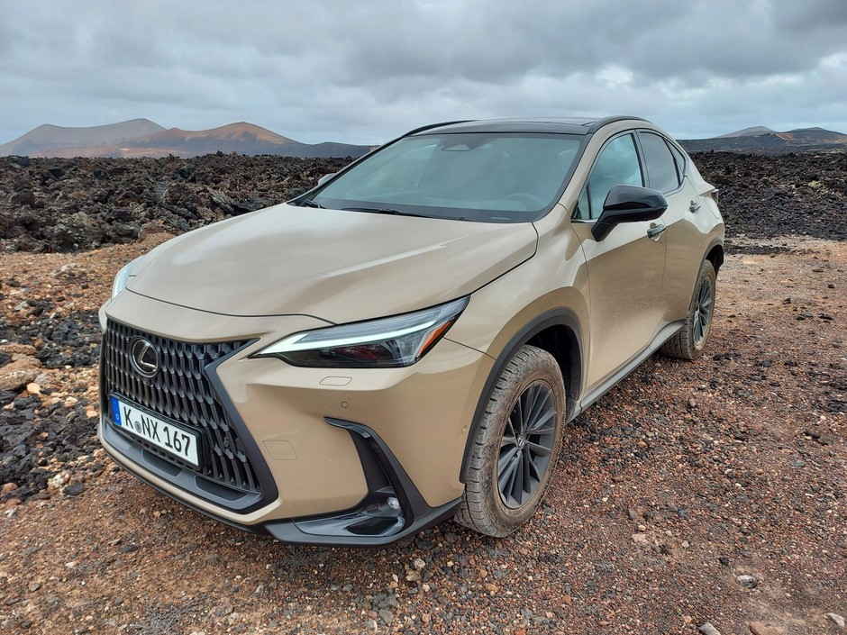 Lexus NX Overtrail