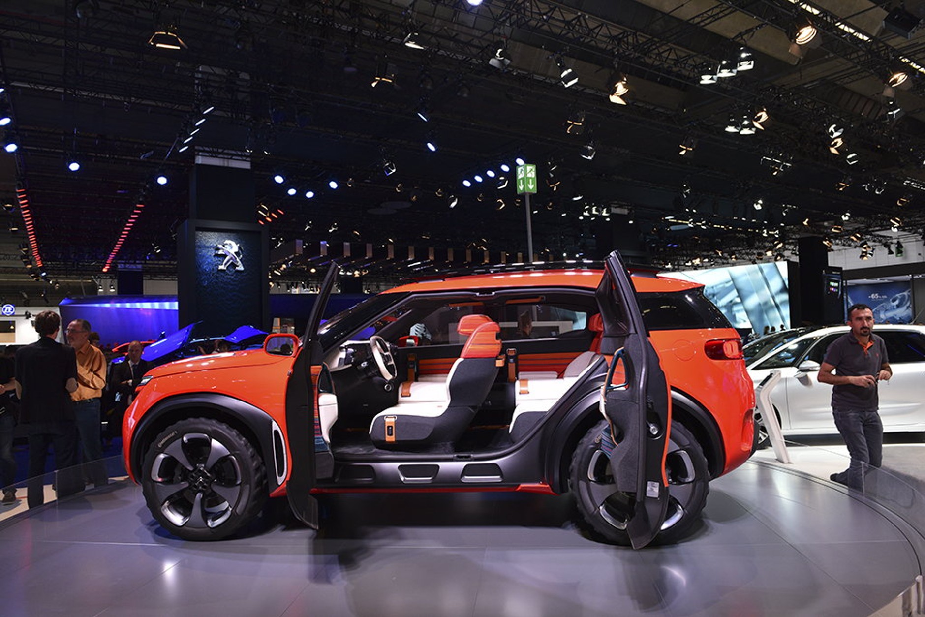 Frankfurt 2015 - premiery