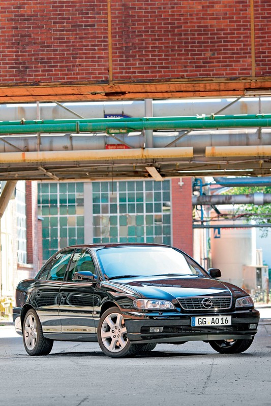 Opel Omega V8
