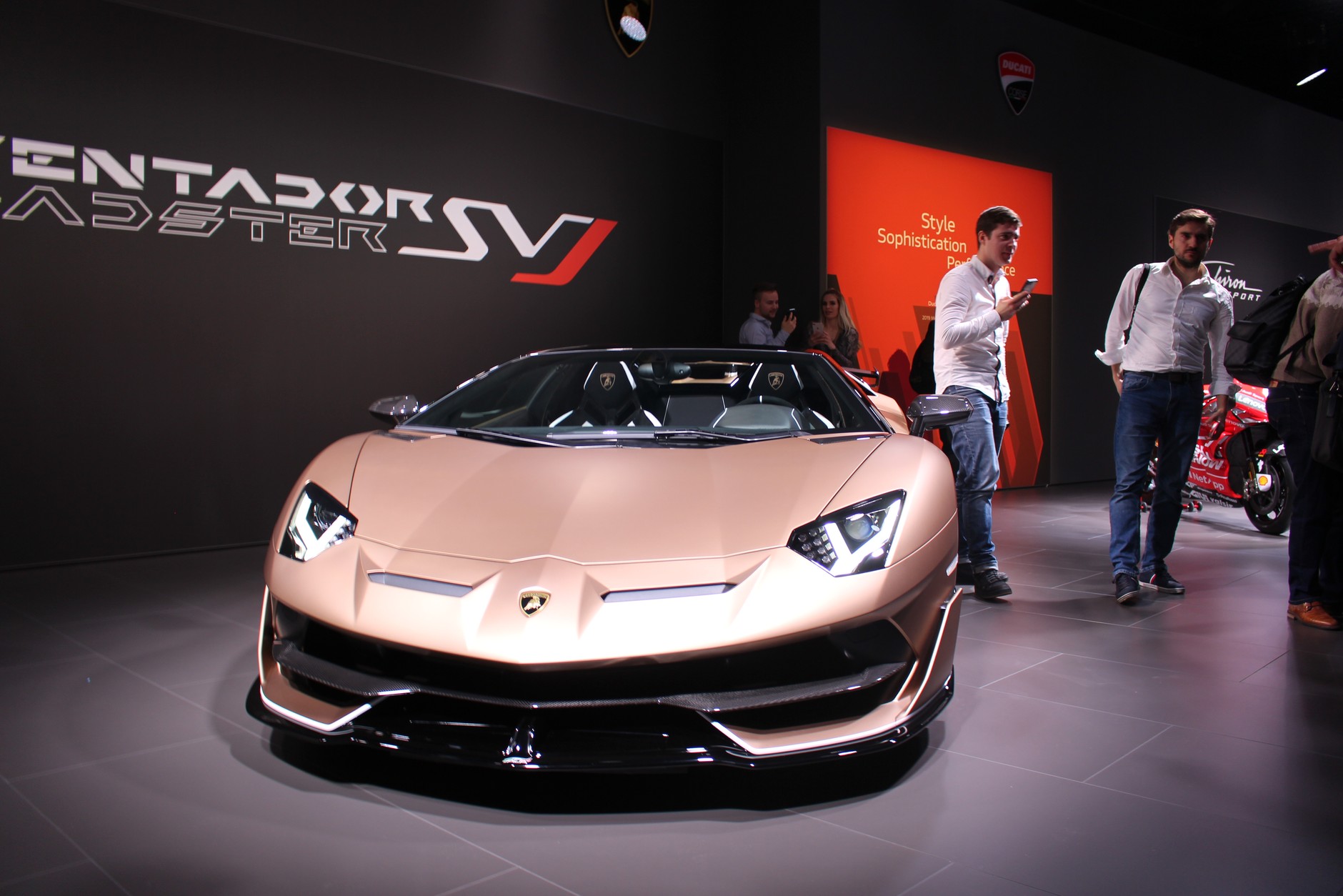 Lamborghini Aventador Roadster SVJ