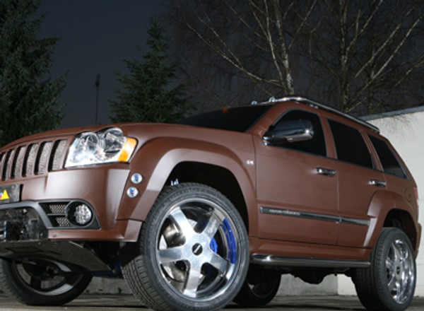Pogromca wydm - Jeep SRT 8 Dune Project