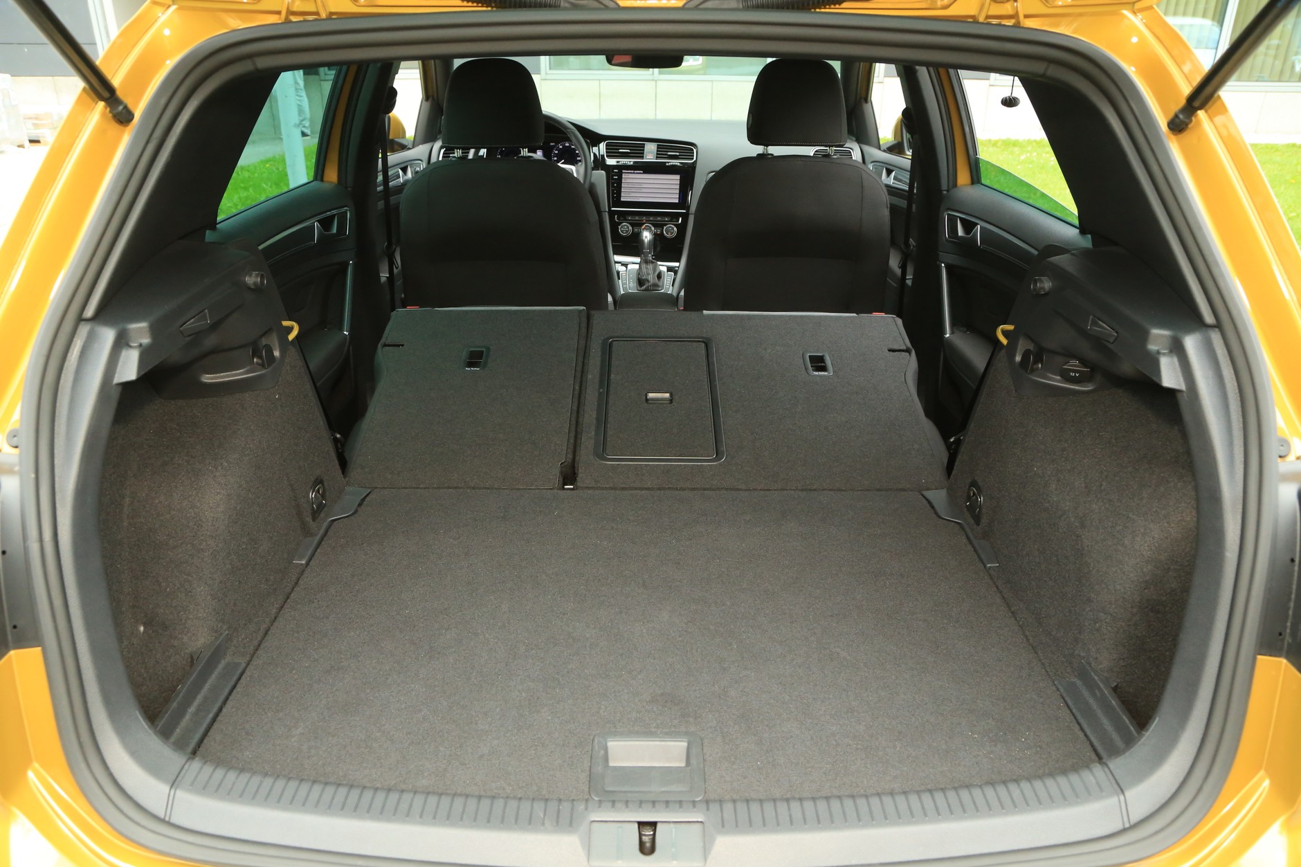 Test VW Golf 2.0 TDI BlueMotion DSG – więcej auta nie potrzeba