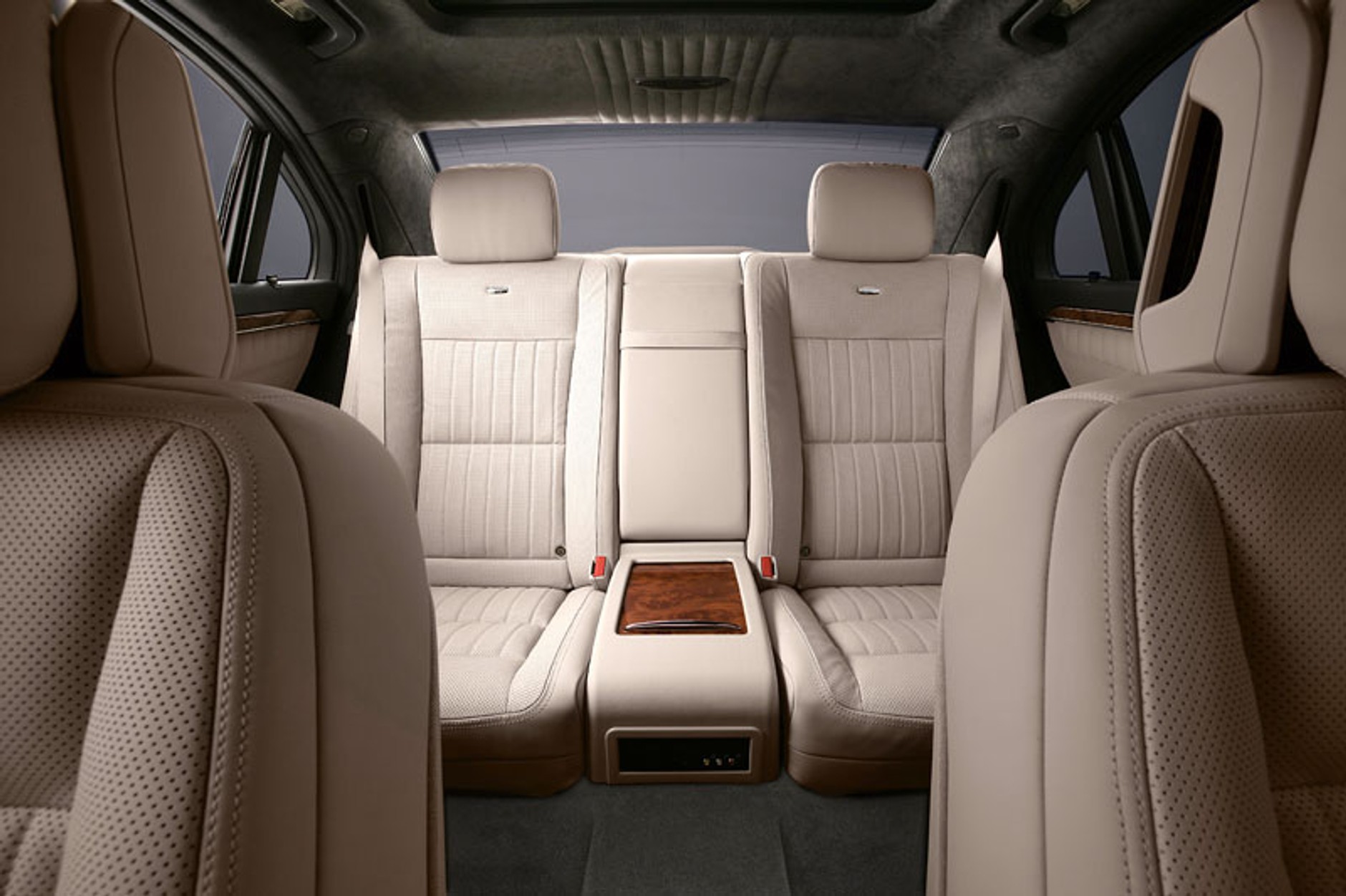 Mercedes-Benz S-Klasa: modernizacja i seryjna hybryda (fotogaleria)