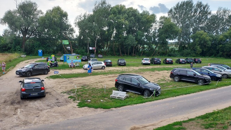 Parking (zdj. ilustracyjne)