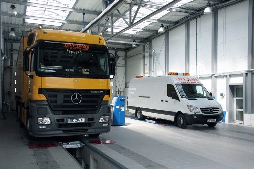 Viva-Trans w Pyskowicach - nowa stacja serwisowa  w sieci Mercedes-Benz