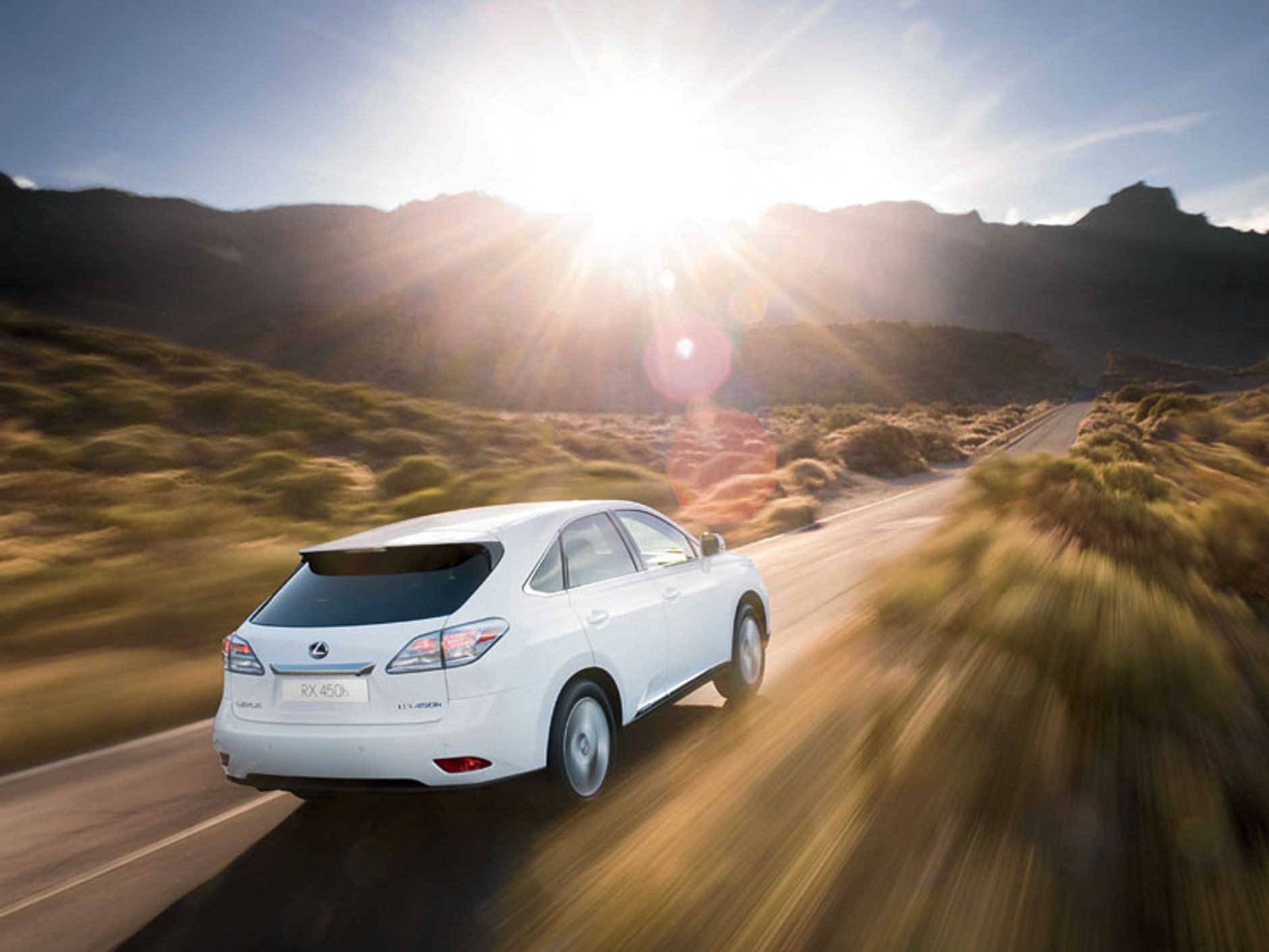 Genewa 2009: Lexus RX 450h w Europie