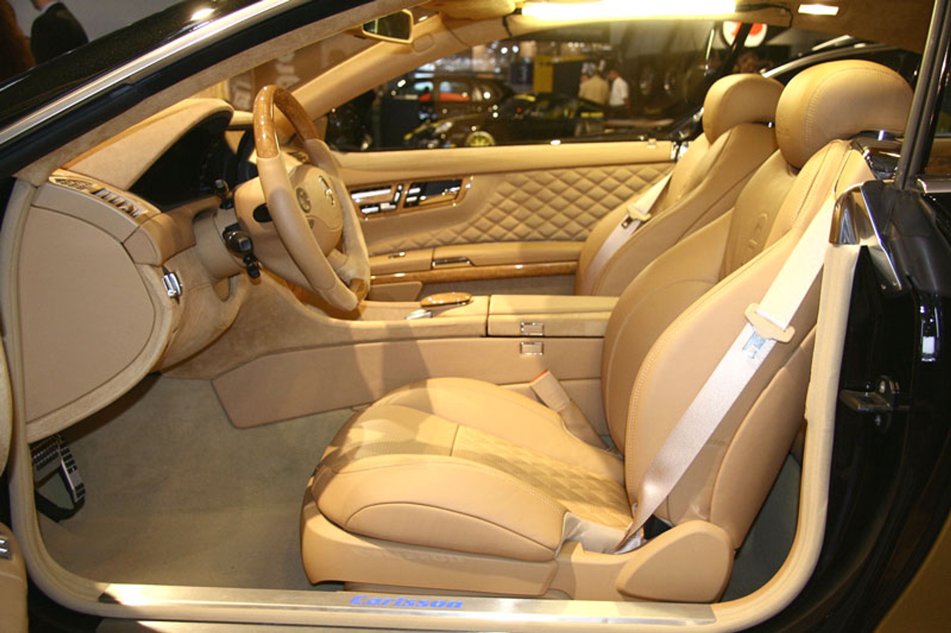 Essen Motor Show 2007: Carlsson Aigner CK65 RS Eau Rouge – dwukolorowy luksus