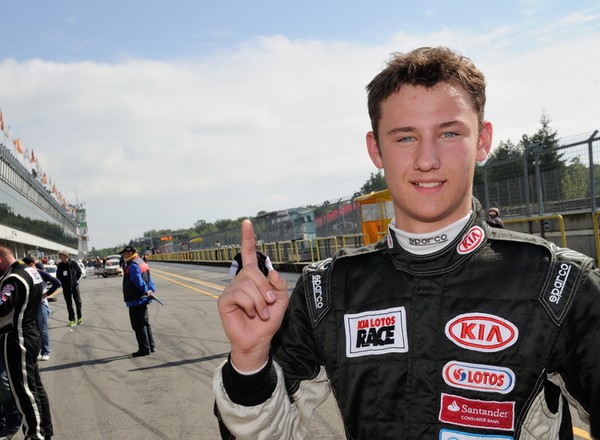 Bartłomiej Mirecki zwycięzcą Kia Lotos Race 2012