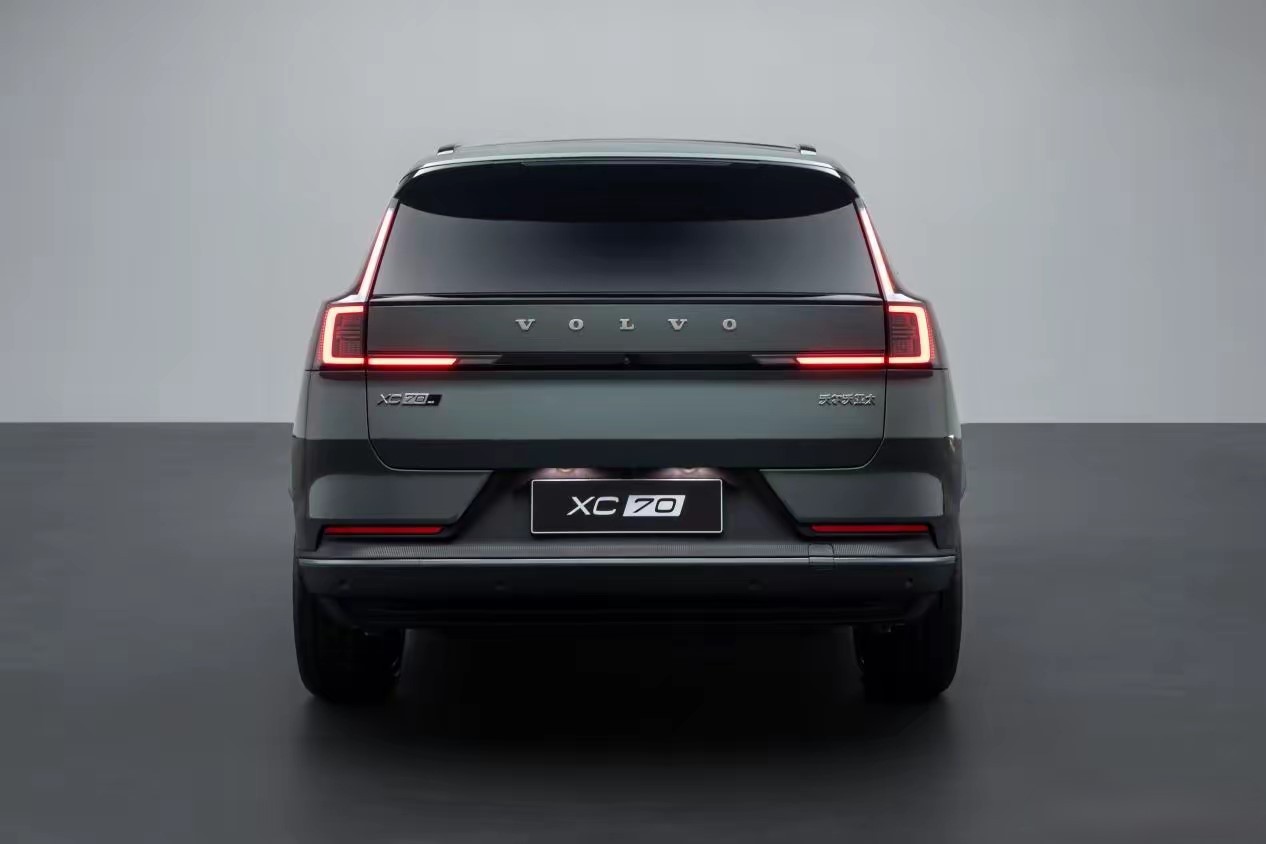 Volvo XC70