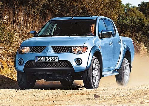 Mitsubishi L200 - Lekka ciężarówka