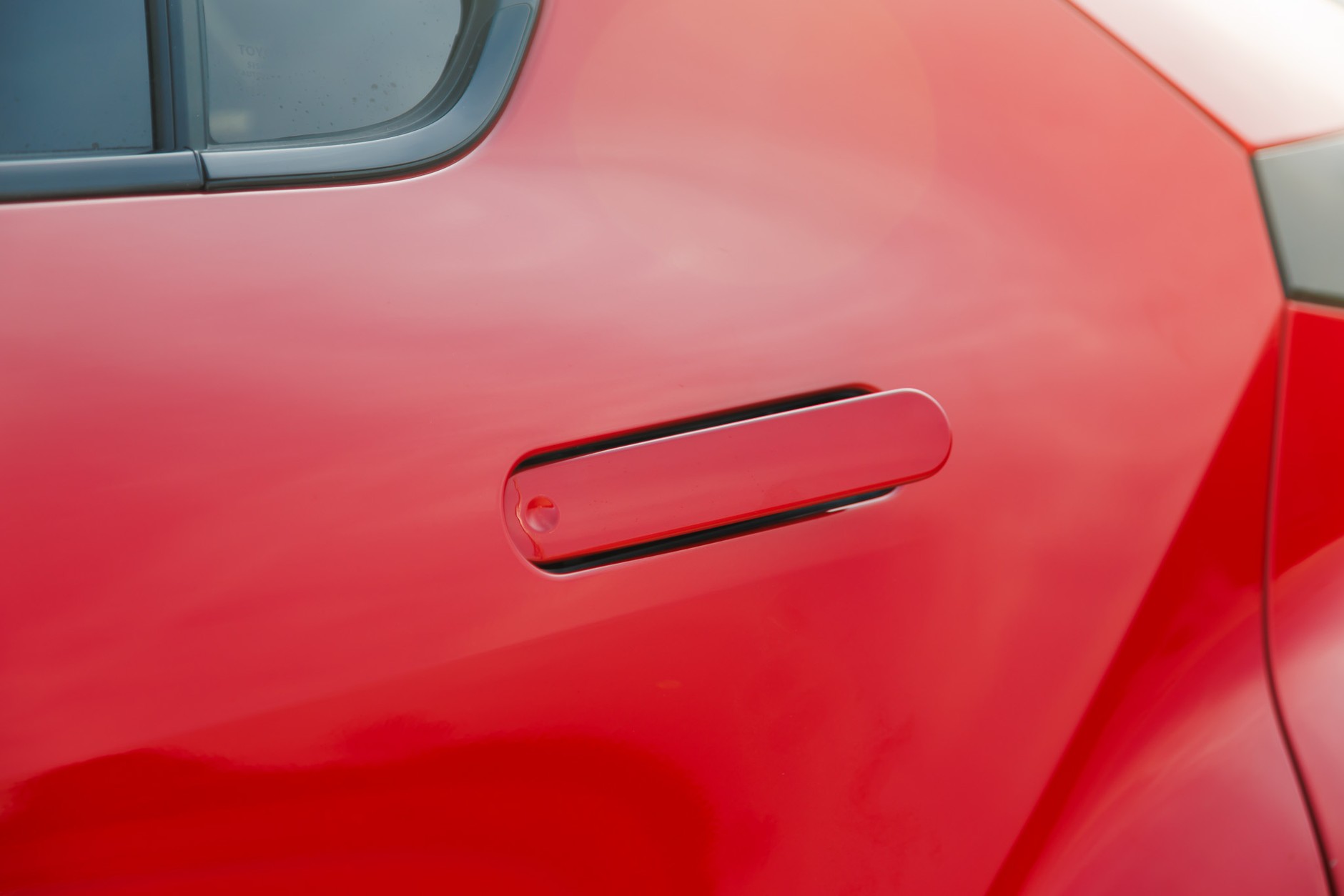 2024 Toyota C-HR PHEV