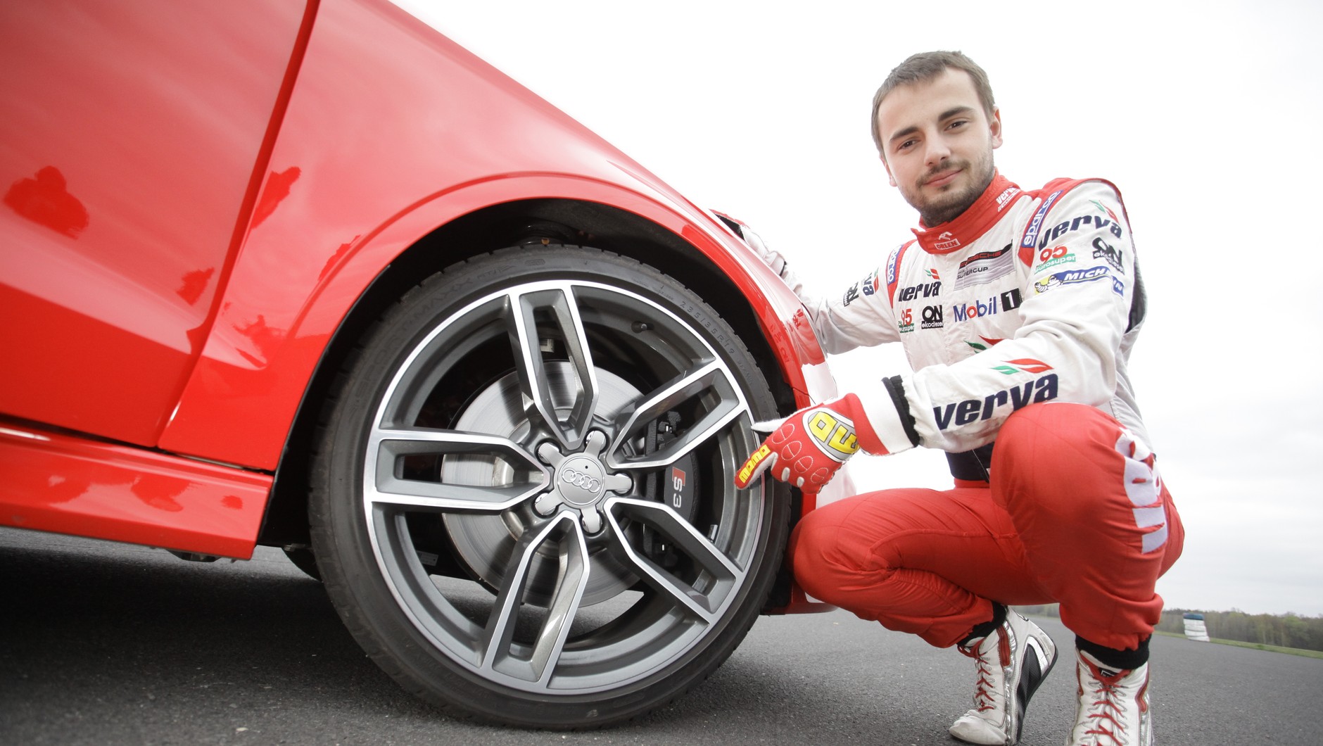 Seryjne hamulce Audi S3 bez trudu wytrzymały sportową próbę