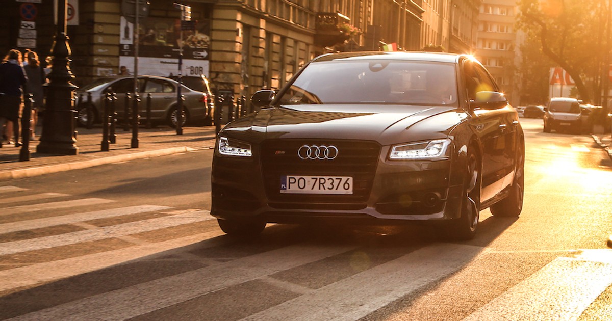 Audi S8 plus