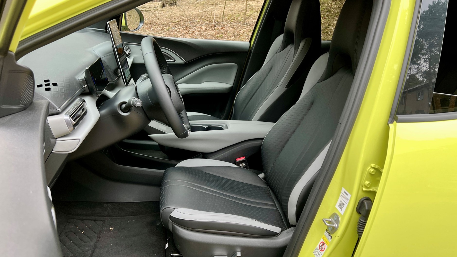 BYD Dolphin Surf