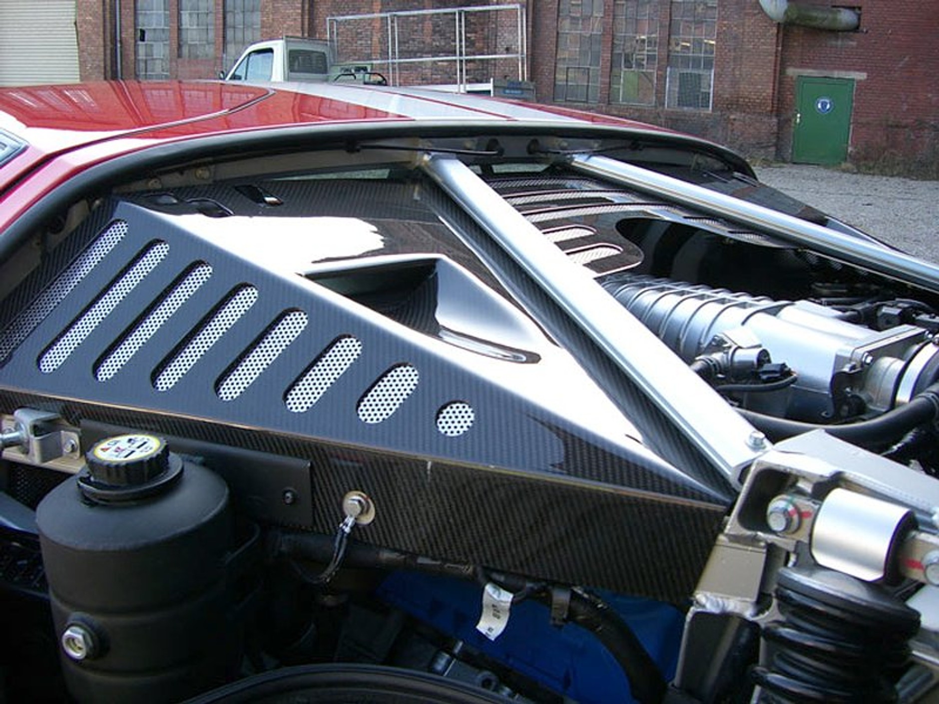 Kuracja tuningowa Edo Competition dla Forda GT