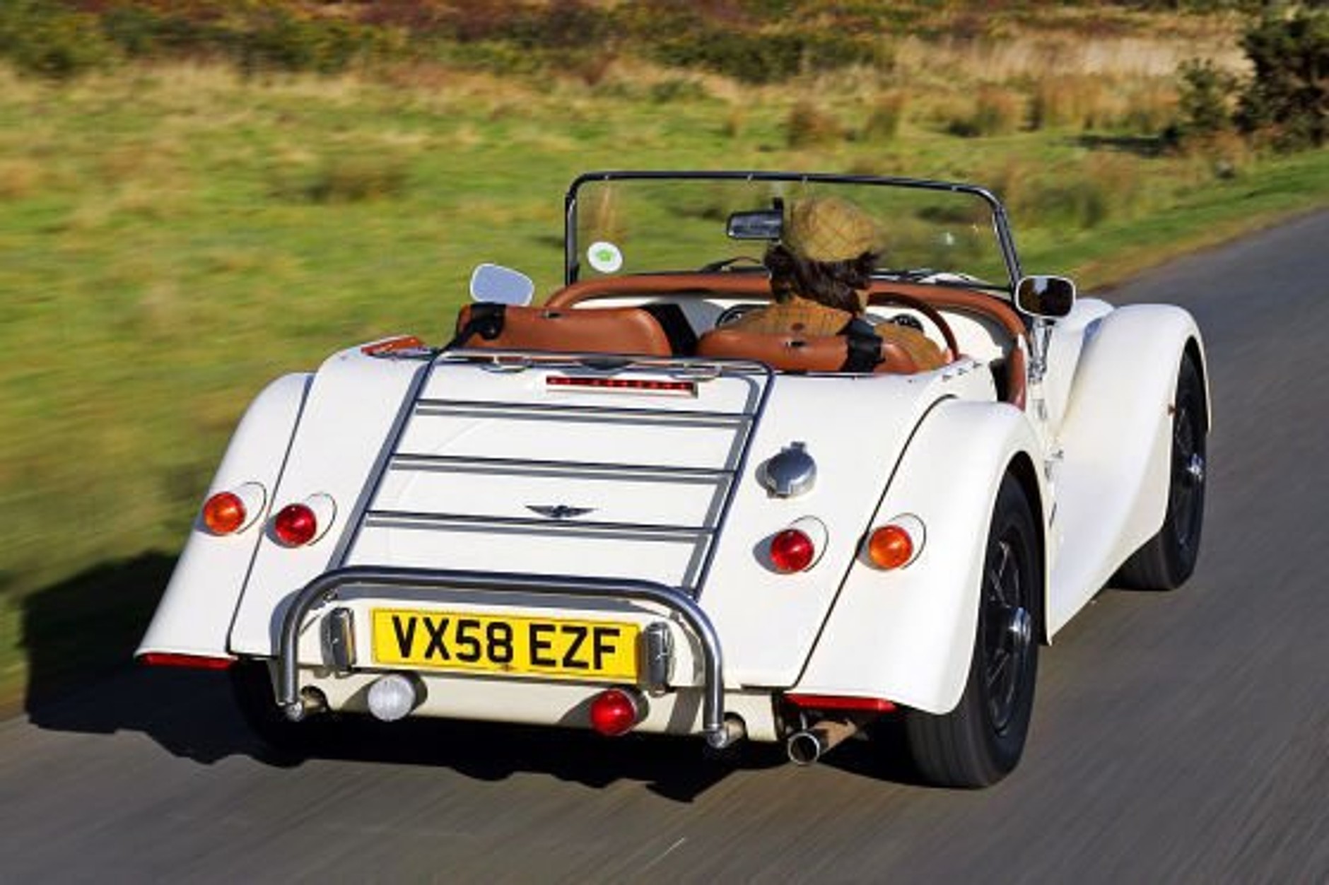 Oldtimery prosto z fabryki