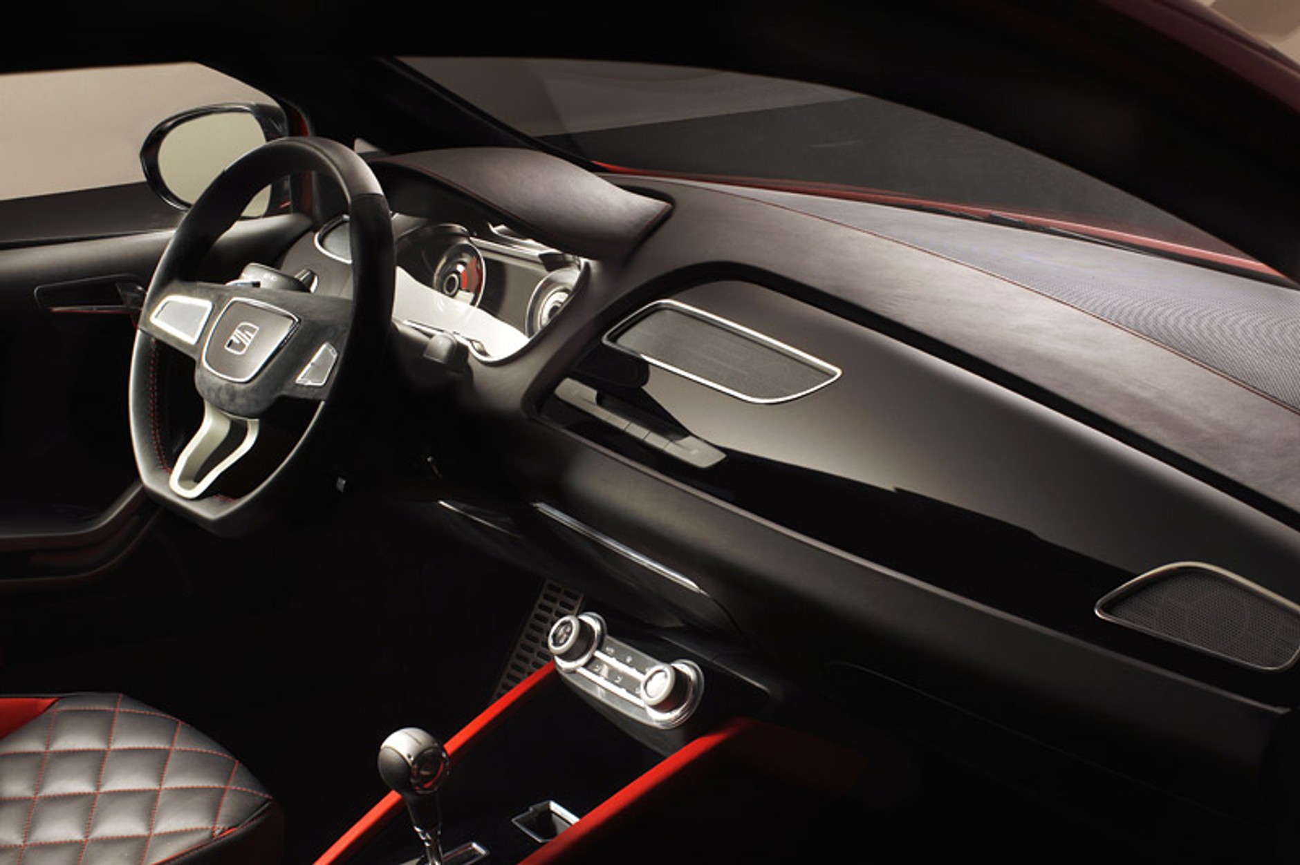 Seat Bocanegra: trzydrzwiowa Ibiza SportCoupe potwierdzona