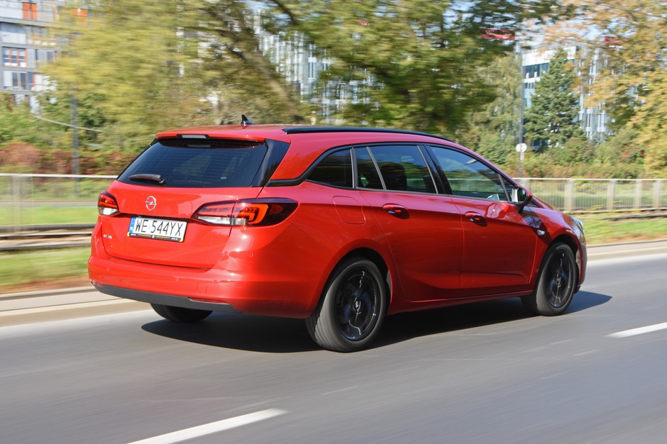 Opel Astra – mocna rodzinna wersja