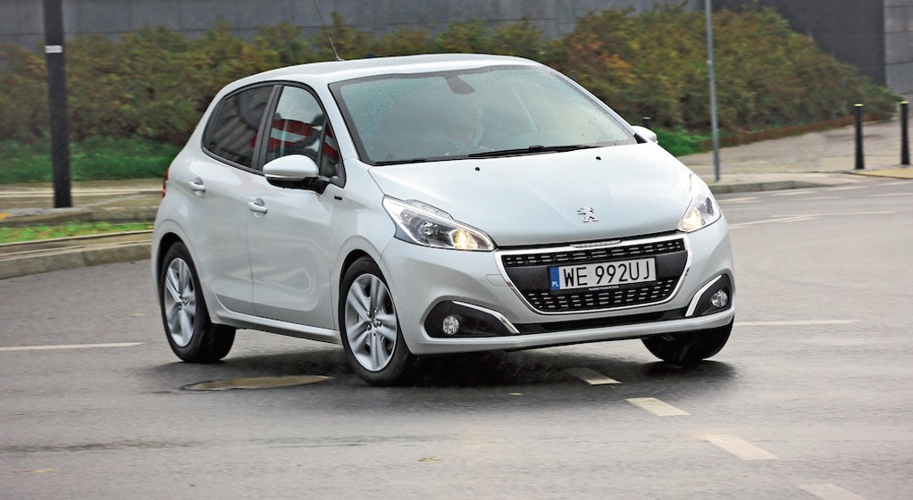 Peugeot 208 (I)