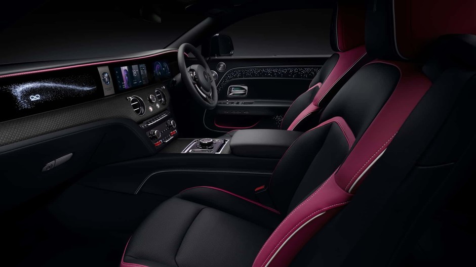 Rolls-Royce Spectre Black Badge 2025