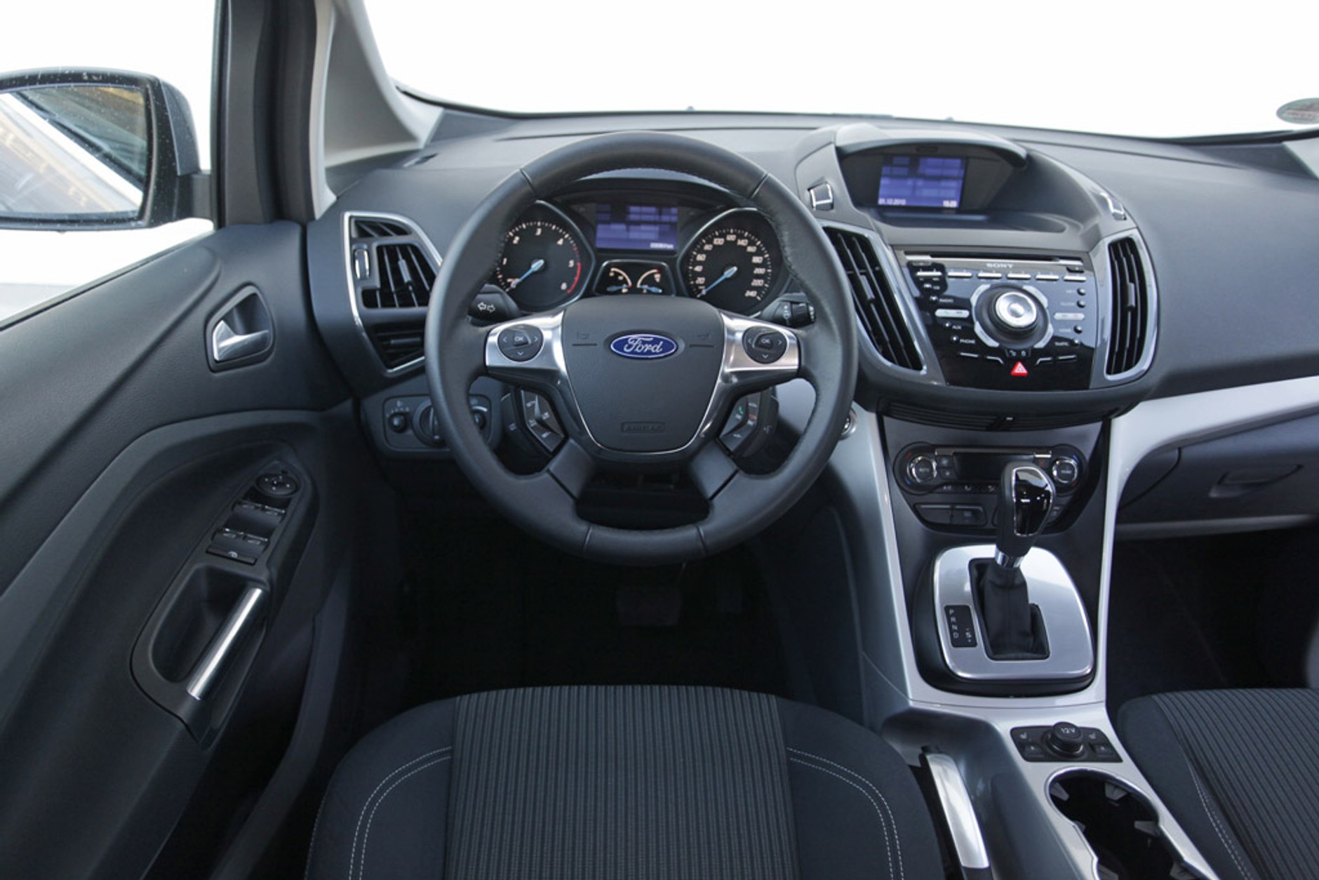 Ford Grand C-Max: kompaktowy van dla dużej rodziny