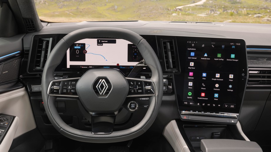 Renault Espace 2023 – ile w nim prawdziwego Espace?