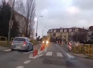 Policja publikuje nagrania z kamer samochodowych kierowców