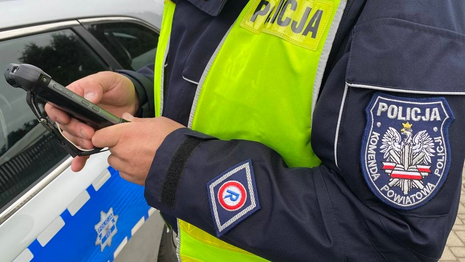 50-latek przekroczył prędkość o 57 km/h. Stracił prawo jazdy i dostał mandat