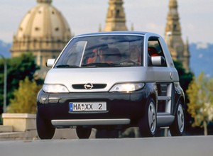Opel Maxx – miejskie auto przyszłości z 1995 roku