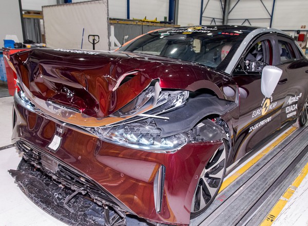 Tylko trzy samochody nie zdobyły pięciu gwiazdek w teście Euro NCAP